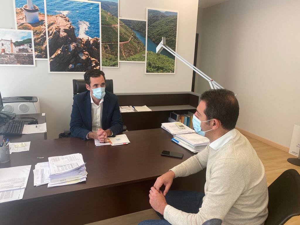  La Xunta y Cervo se comprometen a colaborar para velar por la disciplina urbanística en el ayuntamiento